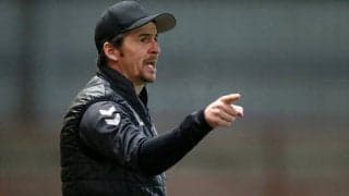 元悪童バートン、成績不振から英3部フリードウッド・タウンの監督を退任