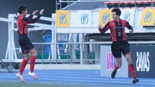 矢板中央が2年連続準決勝へ! 堅守も冴えて富山第一に2-0勝利《高校サッカー選手権》