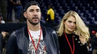 【MLB】バーランダー、モデル美人妻のプール家族3ショットに反響「超可愛い」「ドレス素敵」