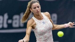 「美しい身体だ」。ジョルジの新年を祝うセクシーな下着姿にファン大興奮