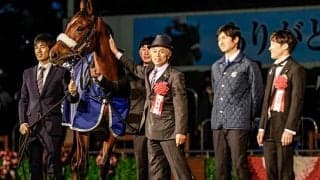 【2020年度JRA賞】アーモンドアイ関係者コメント、ルメール騎手「彼女の仔を楽しみにしています」