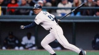 2004年のイチロー氏がマ軍史上最高の右翼手に　MLB公式「シスラーを破る262安打」