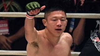 堀口恭司、世界的イラストレーターとの1枚にファン仰天「隣、海君にそっくりすぎる」