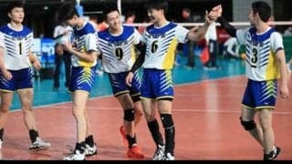 駿台学園が４強、「立体バレー」中田主将が演出！　日本代表の関田を手本に／春高バレー