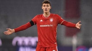 低調なパヴァールに苦言を呈するフリック監督「右SBとして必要なものが欠けている」