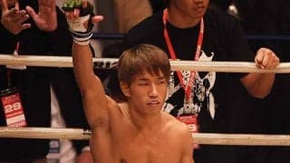 朝倉海、クールに決めた“お洒落私服姿”に反響「ばかいけめん」「スタバのCMかと…」