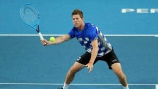 スーパーマンの衣装を着た少女の柄？派手なウェアを着る選手に注目集まる