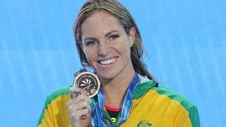 競泳現役五輪女王が摂食障害告白　闘病2年「速く泳ぐには痩せるしかないと言われ…」