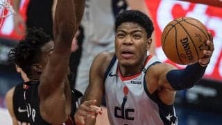 ウェストブルックとビールが欠場する中、17得点5リバウンドを記録した八村塁…バトラーと1対1をする場面も