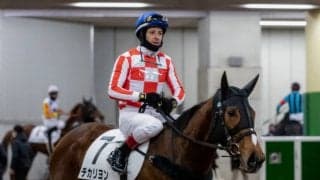 【中京3R】松永幹師「芝でもやれる」チカリヨンが初勝利