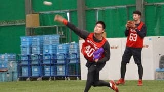 推しは乃木坂46生田絵梨花　楽天ドラ4内間の“紫＆トンボ”グラブの意味は？