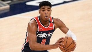 【NBA】八村塁は「左利きなのかもしれない」　器用な“逆腕シュート”に現地実況席が驚きの声