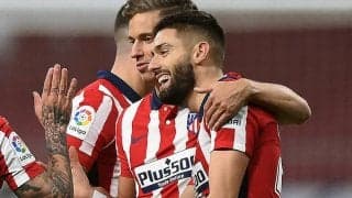 カラスコが年代物の大衆車で通勤？　マドリードの大寒波受け隣人からレンタル