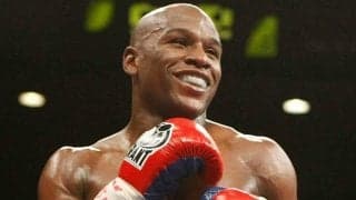 メイウェザーは触れさせない　“神ディフェンス集”に米称賛「異次元」「クレイジーだ」