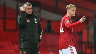 アヤックスCEO、ユナイテッドで苦しむファン・デ・ベークを心配せず…「恥じることは全くない」