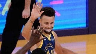 【NBA】名手カリー、視線で騙した“キレキレフェイク”に米反響「レイカーズの守備陣を破壊」