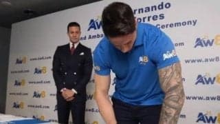 トーレスのムキムキ筋肉が話題に...現役時代よりパワーアップか