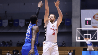 最終Qに29得点を積み上げたアルバルク東京、島根スサノオマジックに敵地で先勝