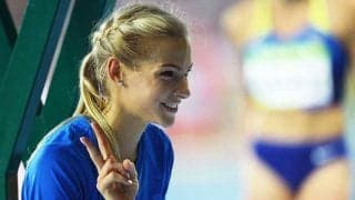 “美人すぎる”露ジャンパー　モデル級ドレス姿に海外興奮「信じられないほど美しい」