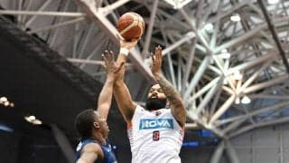 広島の連敗が「17」でストップ…横浜の猛追をかわし、昨年11月11日以来となる白星を挙げる