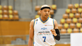 滋賀レイクスターズが信州ブレイブウォリアーズに競り勝つ、晴山ケビンが延長戦に持ち込む3Pシュートを記録