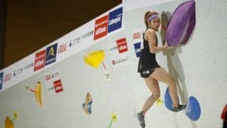 野中生萌が全完登で首位　ボルダリングジャパンカップ2021【女子予選】