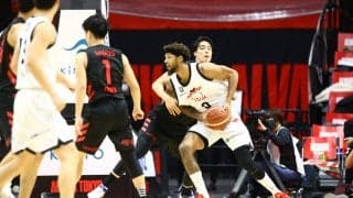 オールドスクールバスケットで得点を量産する富山グラウジーズ