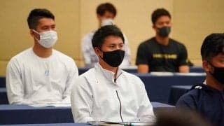 DeNA佐野が鷹・松田から学んだキャプテンシー「どんなに苦しい時も明るく元気に」