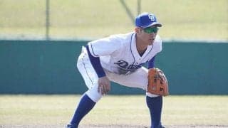 中日京田の“ガチガチ”声出しにファン総ツッコミ「まじめー」「もっと元気よく！」