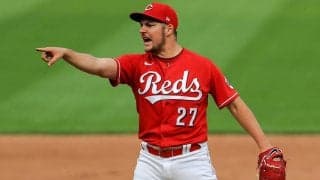 【MLB】バウアー、自身のYouTubeでド軍入りを発表　早くもユニ姿で「待ちきれないよ」