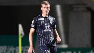 福岡のJ1昇格に貢献した守備を支えるDFドウグラス・グローリ「より大きな挑戦を続けたい」