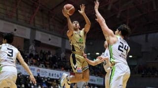 ハーパー・ジャン・ローレンス・ジュニア（琉球）がBリーグ史上最年少出場記録を樹立