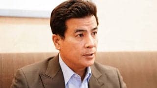 「60歳とは思えない」「日本一のノッカー」　ロッテ森脇コーチの芸術ノック姿が反響