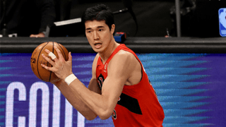 ラプターズ、ホークスに競り負け4連勝ならず…渡邊雄太は約7分の出場で2リバウンドを記録