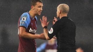 ウェストハムがスーチェクのレッドカード取り消しを要求