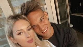 ラウタロの美人パートナー 産後5日での美ボディにファン発狂