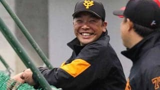 巨人・阿部2軍監督の“愛のムチ”に悶絶　ルーキー思わず倒れ込み「やっば…」