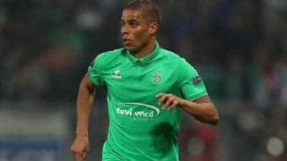 GKの手を弾いてゴールイン！グングン曲がる横滑りFK弾【ビューティフル・フリーキック】