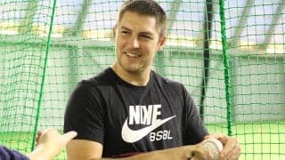 【MLB】ド軍移籍バウアーが入団会見で背番号「27」披露　世界一連覇へ「挑戦するのが楽しみ」