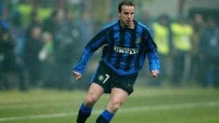 元オランダ代表の地獄からの生還。YouTuberとなって暴露連発＆若手に忠告