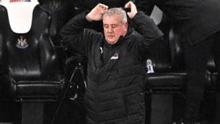 「COVID-19で死ねばいい」ニューカッスル指揮官が子供からの報告でSNSでの殺害脅迫を知る