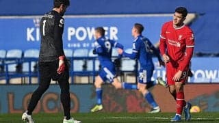 レスターが上位対決を逆転で制して暫定2位浮上!　リバプールは守備のミス響き泥沼の3連敗…《プレミアリーグ》  