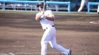 鷹リチャード、キャンプ初紅白戦でも本塁打！　シート打撃に続き一発でアピール