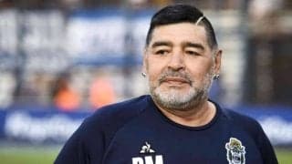 マラドーナがセビージャで乗り回したポルシェ911が競売にかけられる