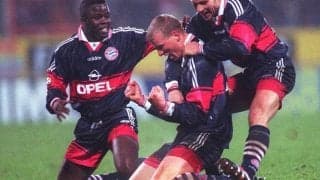 決めたら絶対気持ちいい!ヤンカーの神業スライディングボレー【スーパーゴール図鑑/バイエルン編】