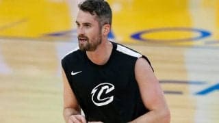 キャブズのベテラン、ケビン・ラブが練習に参加。約2カ月ぶりの戦列復帰へ前進