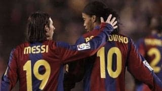 メッシが母を亡くした盟友ロナウジーニョへメッセージ「言葉もない」