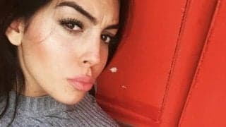 クリロナの彼女が全裸に...有名ブランドとのコラボ写真が大反響