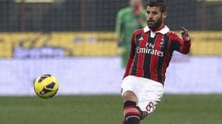 完璧に芯で捉える！ミランの元イタリア代表MFが叩き込んだ気持ちの良いボレー【インクレディブル・ゴールズ】