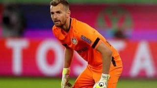 レバークーゼン、正守護神フラデツキーがアキレス腱負傷で5～6週間離脱